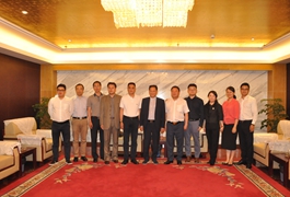 ���󼯈F(tu��n)�c���¼��F(tu��n)���_��(zh��n)�Ժ���ǢՄ��(hu��)�h