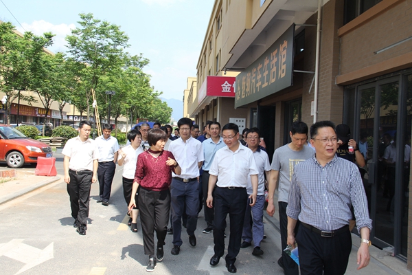 �㽭ʡ�����籣ϵ�y(t��ng)���L(zh��ng)��Ӗ(x��n)���W�R�{܇Ʒ���^����