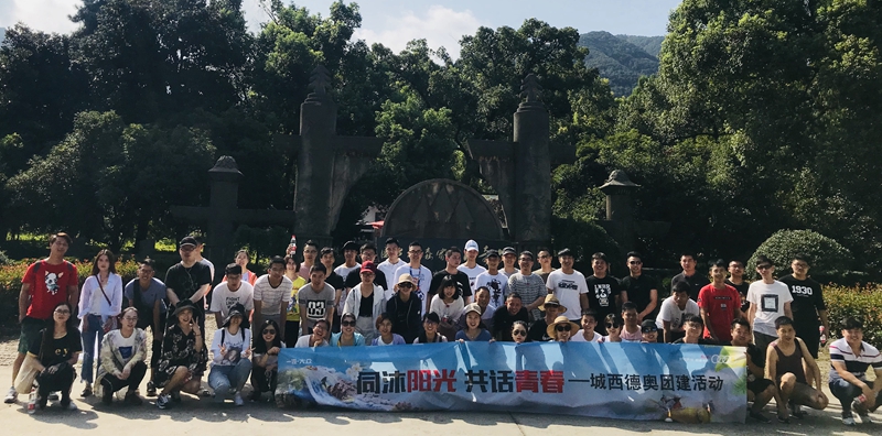 ͬ��ꖹ� ��Ԓ�ഺ���������W�M���F(tu��n)�����(d��ng)