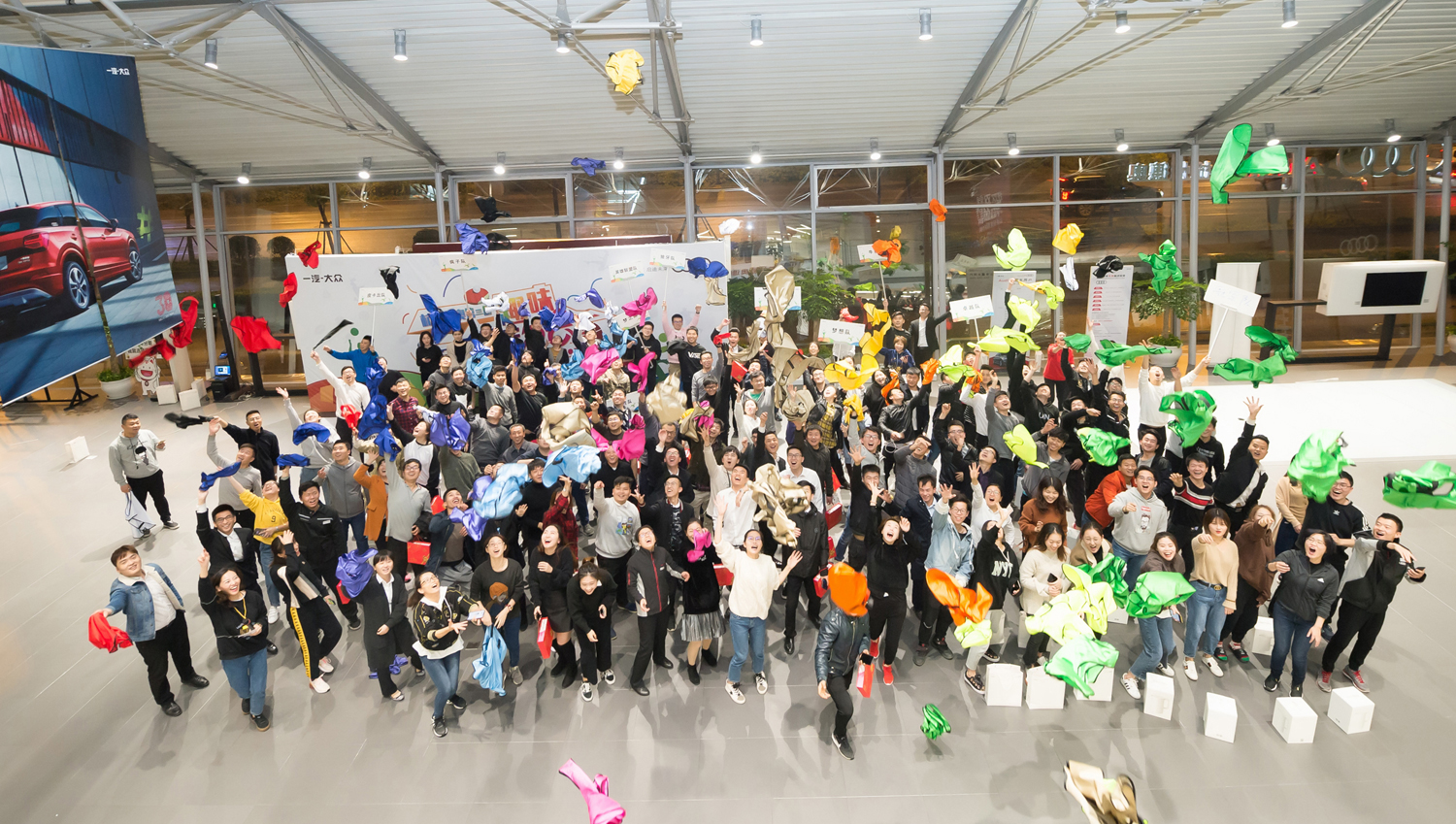 �옷�o�� Ȥζ����(j��)�������ݵW�e�k������Ȥζ�\(y��n)��(d��ng)��(hu��)