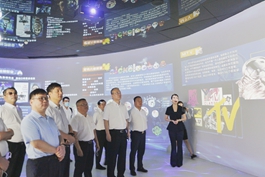 �Ї��ܽ����F�I��һ���W�Rüɽ�S�����H�Ą�(chu��ng)�����Ŀ�{��